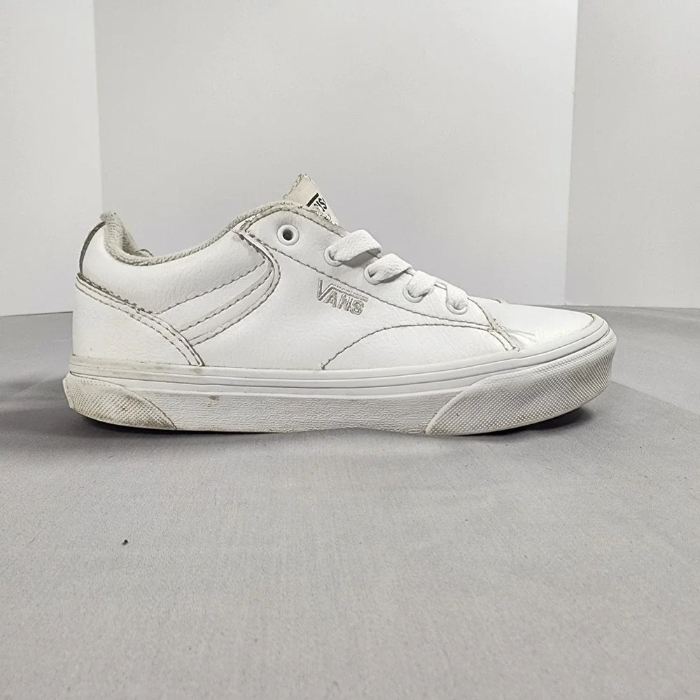Vans Youth 2.0 White Leather Low Top Lace Up Skate Sneakers 500714